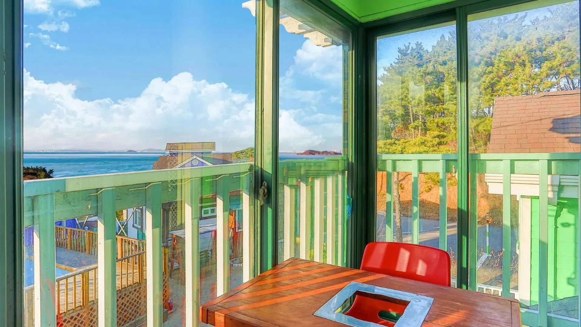 Rumah liburan Youngheungdo Roma Spa Pension Incheon Korsel