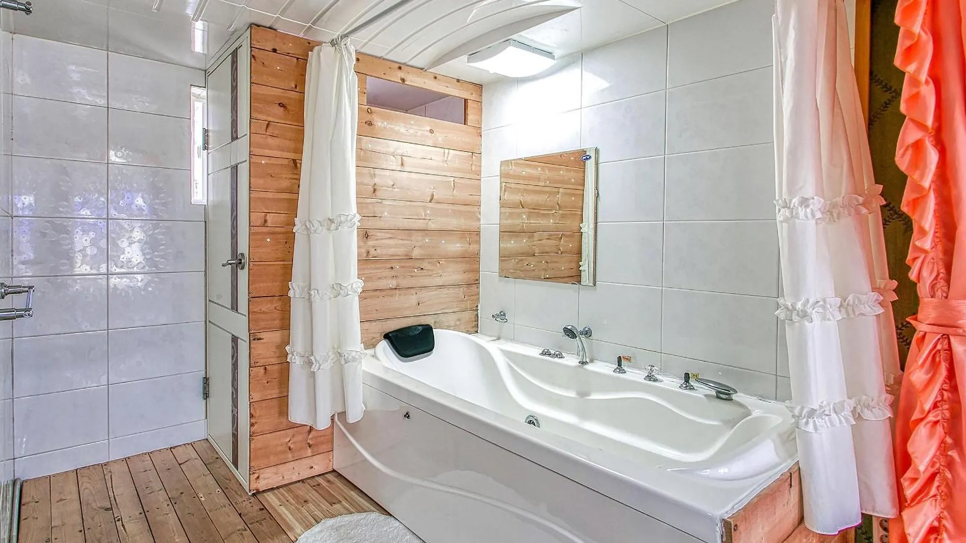 Youngheungdo Roma Spa Pension Incheon Rumah liburan