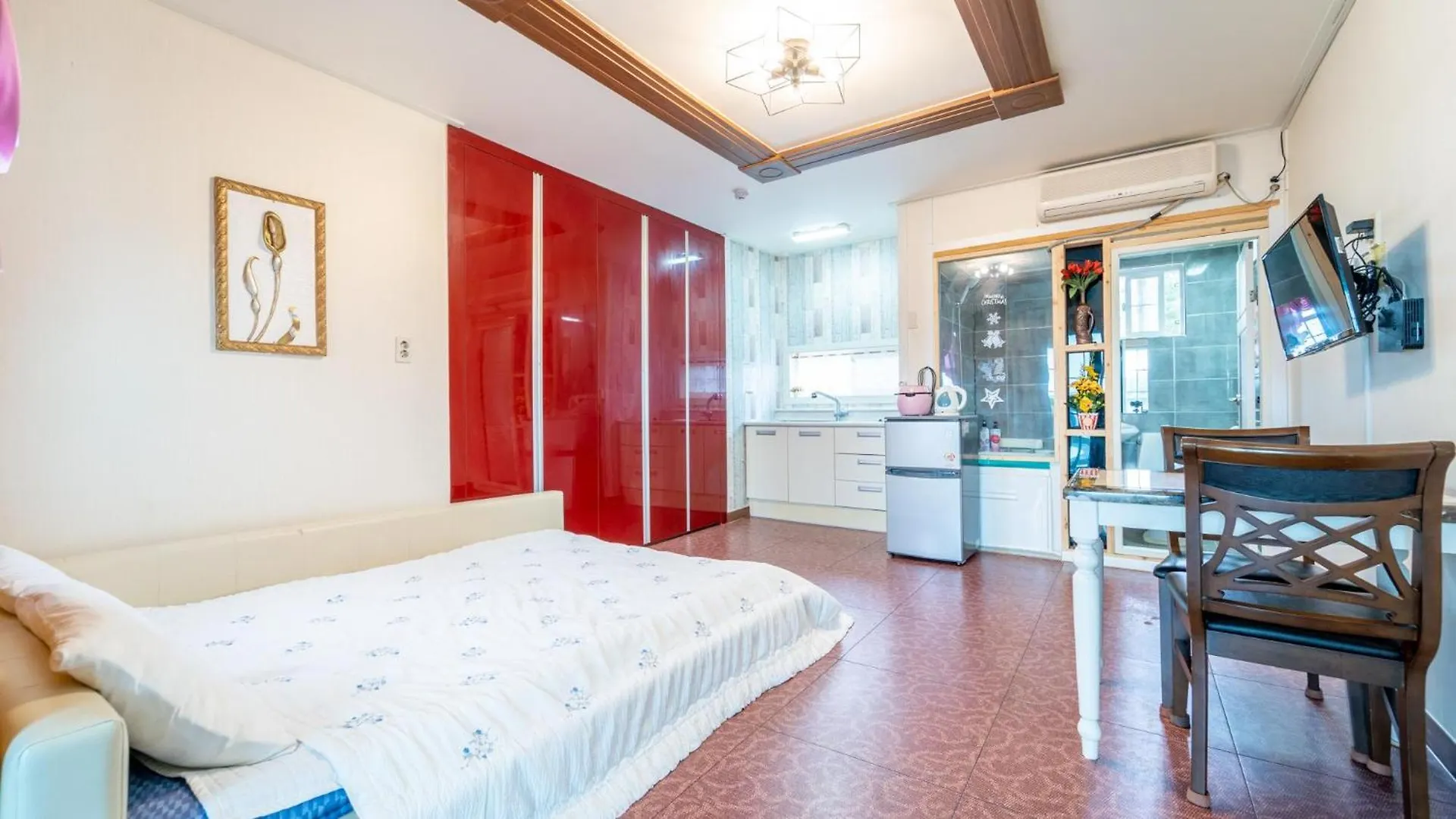 Youngheungdo Roma Spa Pension Incheon Korsel